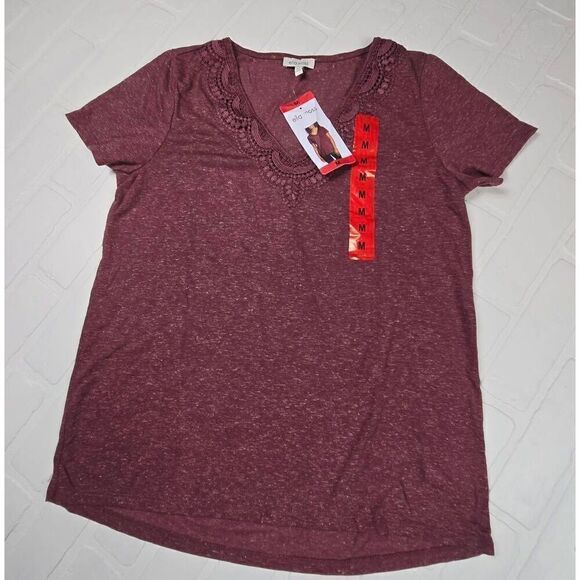 Ella Moss Lace V-Neck Top Medium - Picture 1 of 1